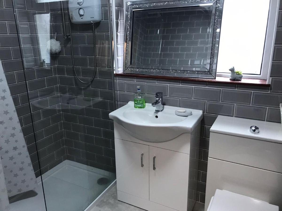 Lovely 3 Bedroom Apartment In Buncrana Ngoại thất bức ảnh